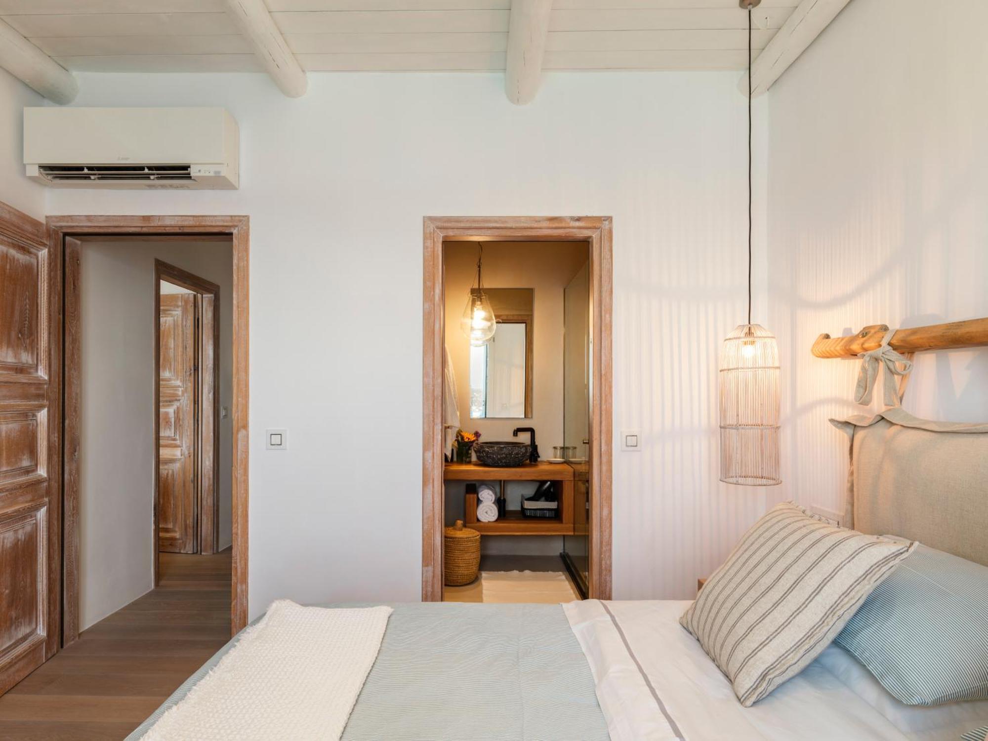 V&V Guest House - Luxury Suites Ornos  Exteriér fotografie