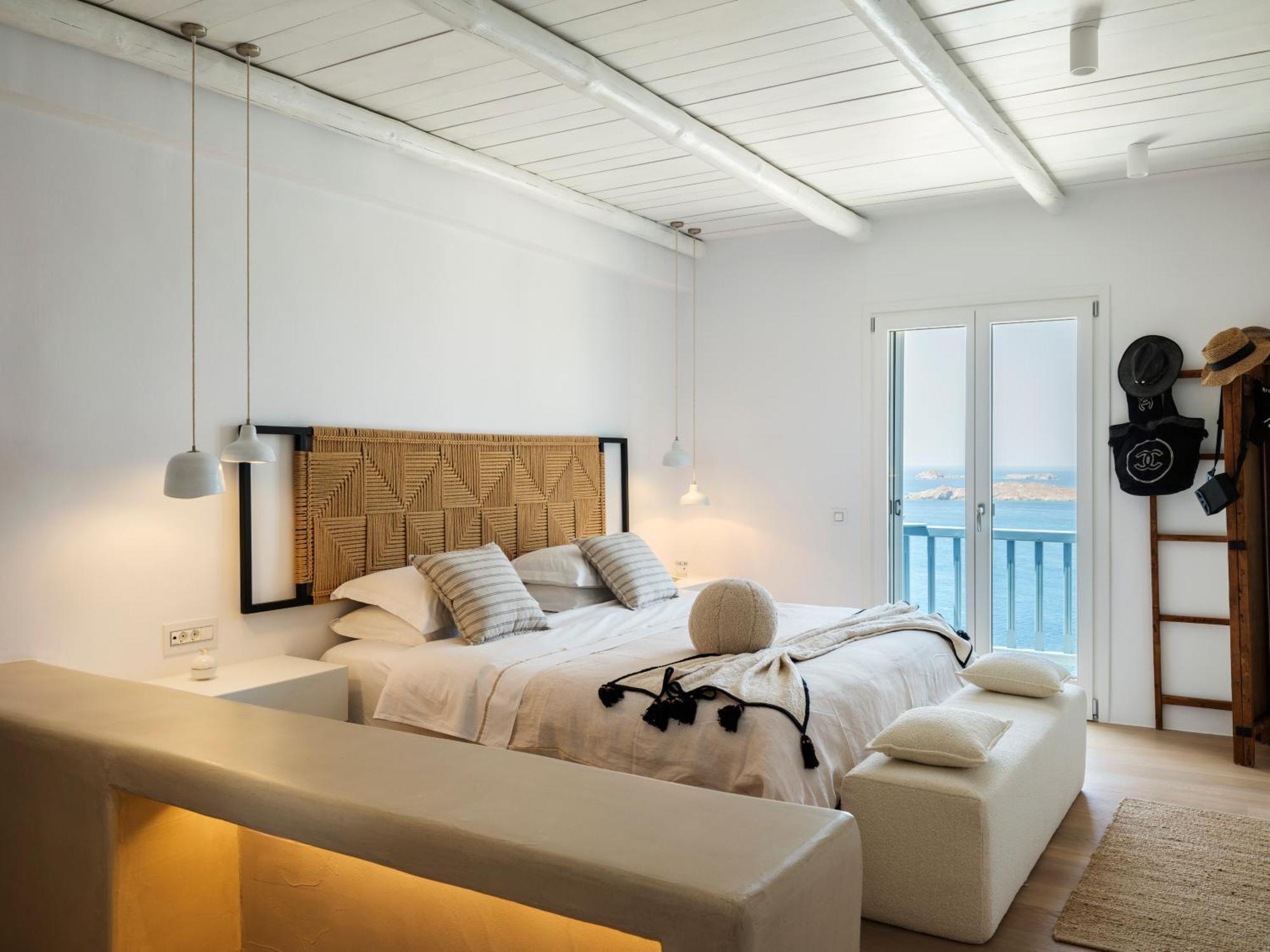 V&V Guest House - Luxury Suites Ornos  Exteriér fotografie
