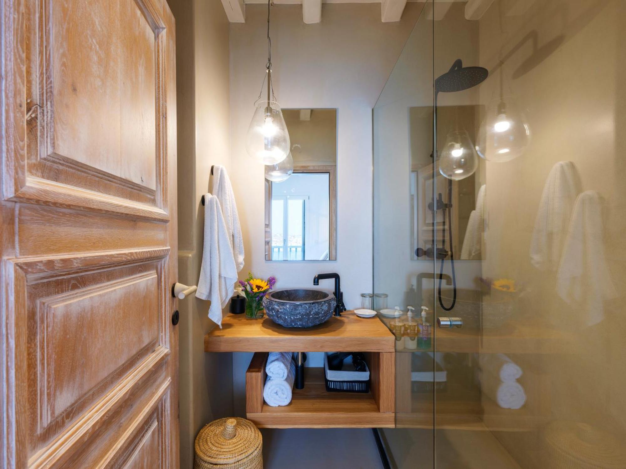 V&V Guest House - Luxury Suites Ornos  Exteriér fotografie