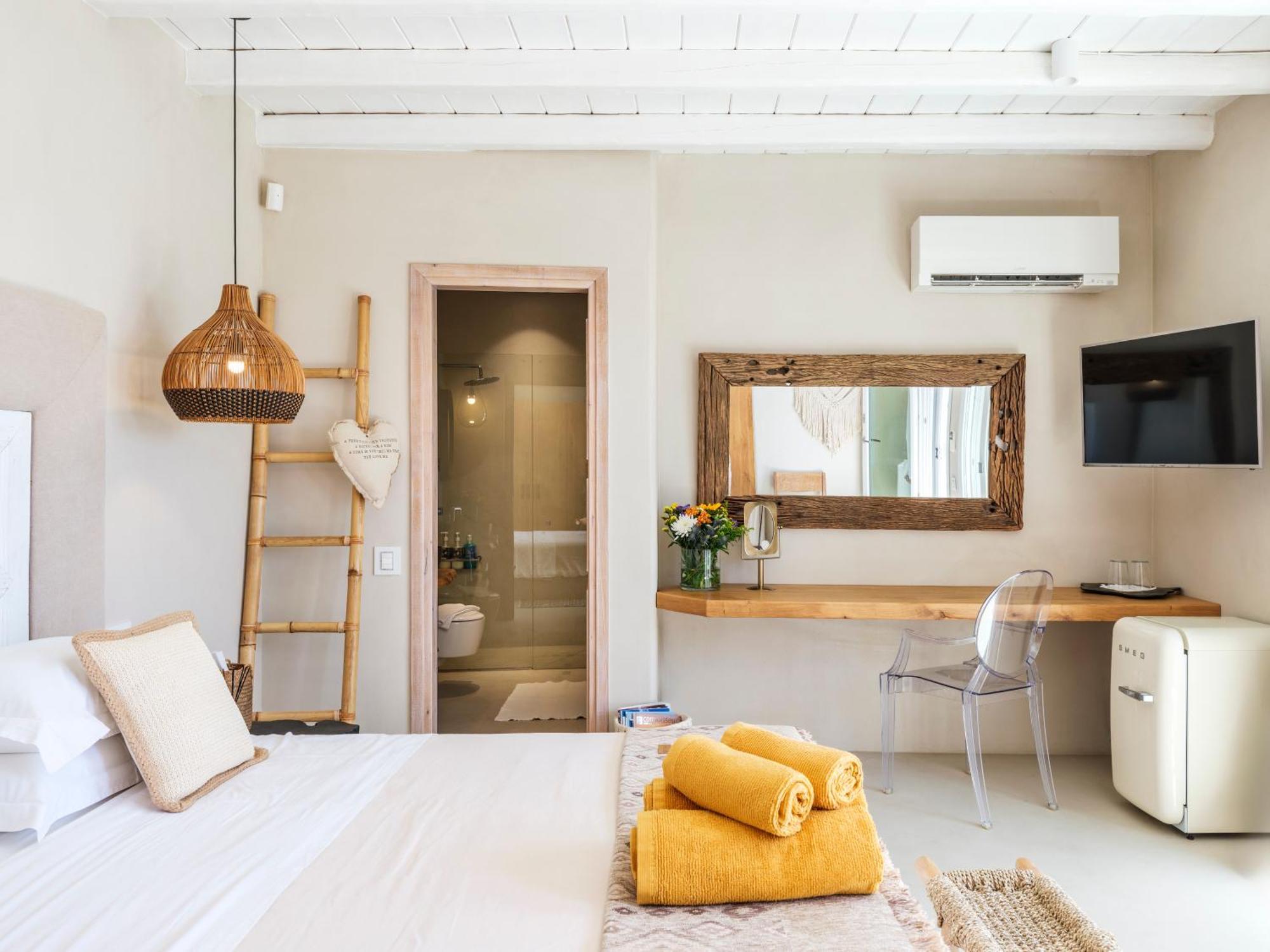 V&V Guest House - Luxury Suites Ornos  Exteriér fotografie