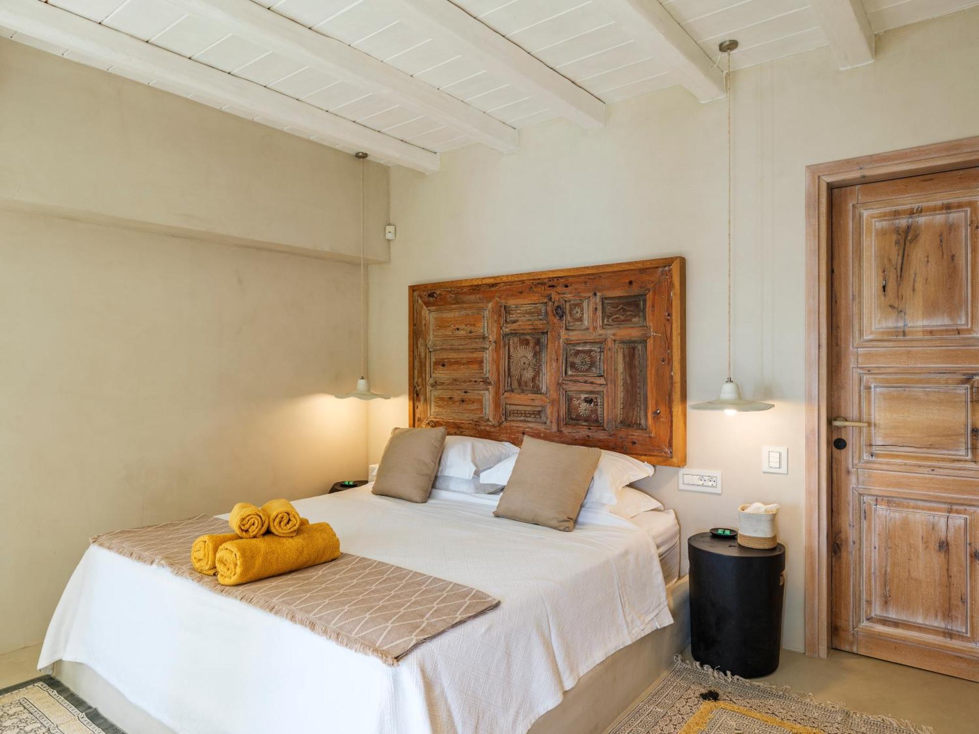 V&V Guest House - Luxury Suites Ornos  Exteriér fotografie