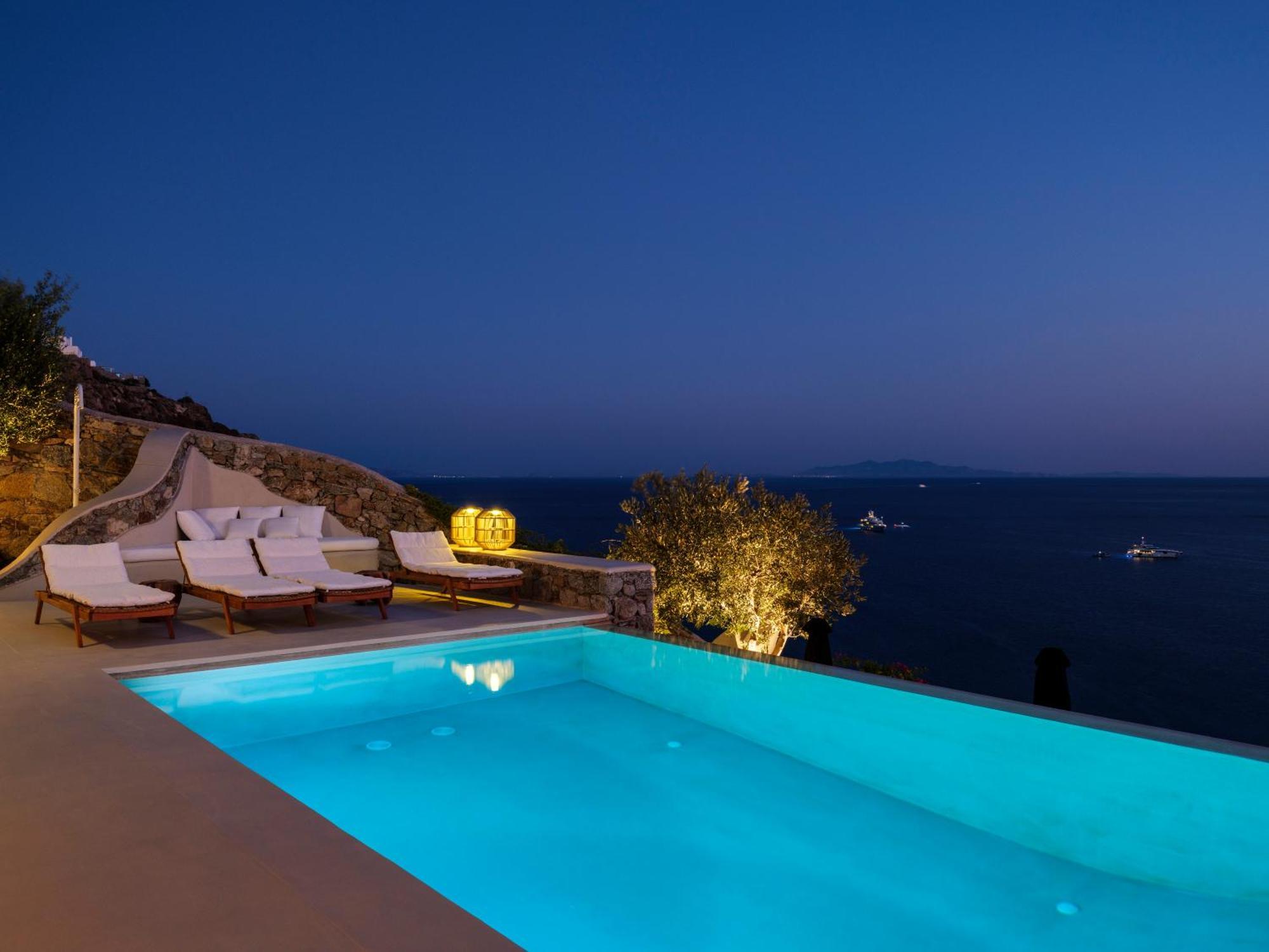 V&V Guest House - Luxury Suites Ornos  Exteriér fotografie