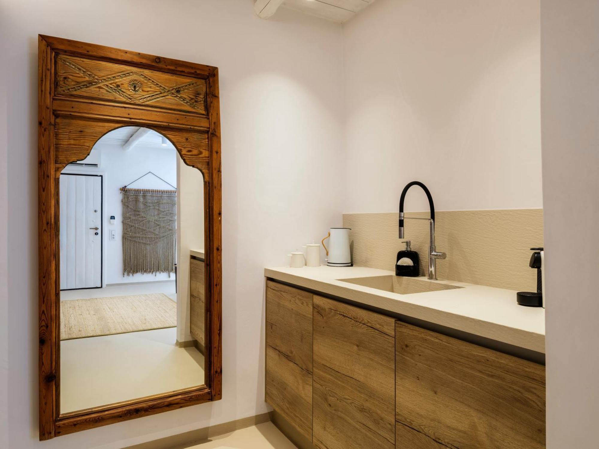 V&V Guest House - Luxury Suites Ornos  Exteriér fotografie