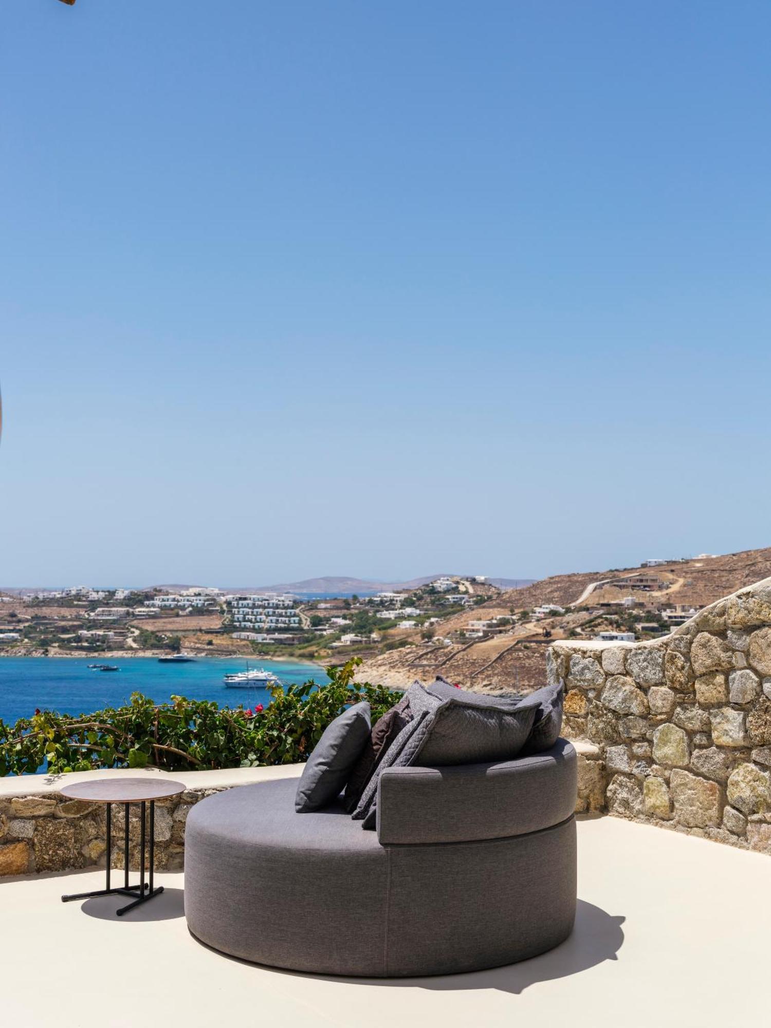 V&V Guest House - Luxury Suites Ornos  Exteriér fotografie
