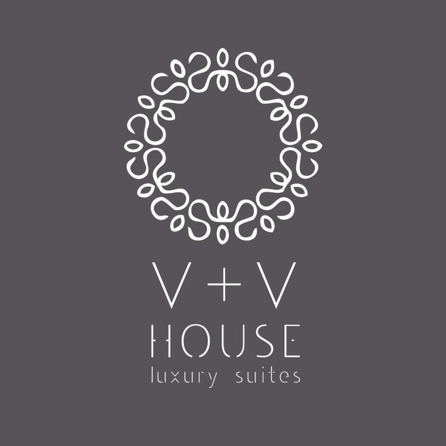 V&V Guest House - Luxury Suites Ornos  Exteriér fotografie